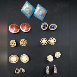 ☆Lot of 9 Pair of Vintage Earrings